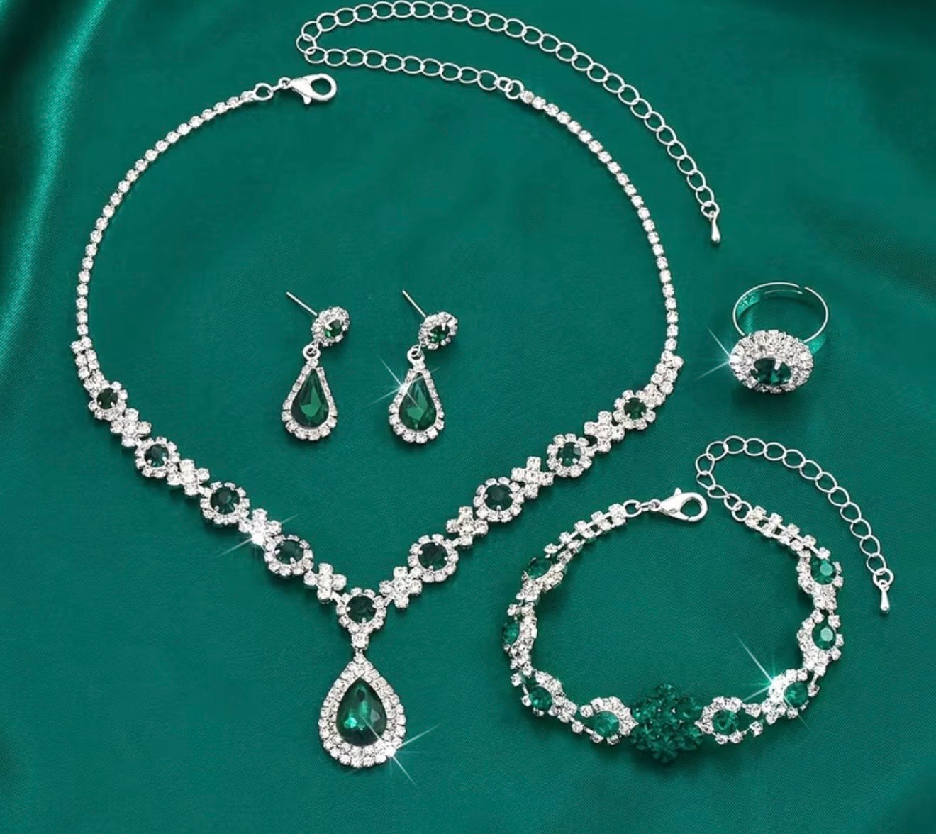 4 Pcs Green Teardrop Fashon Set