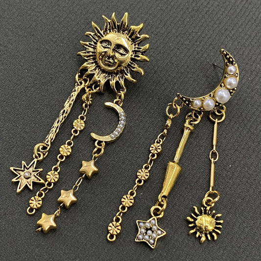 Star Fringe Asymmetric Sun Moon Post Earrings
